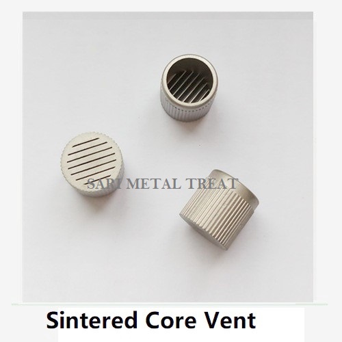 Sintered slit core vent